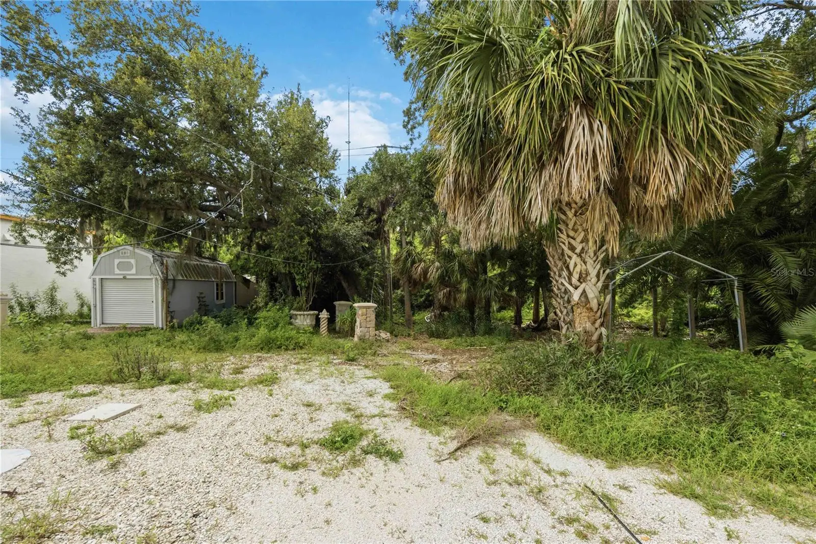 2081 Tamiami Trail, FL