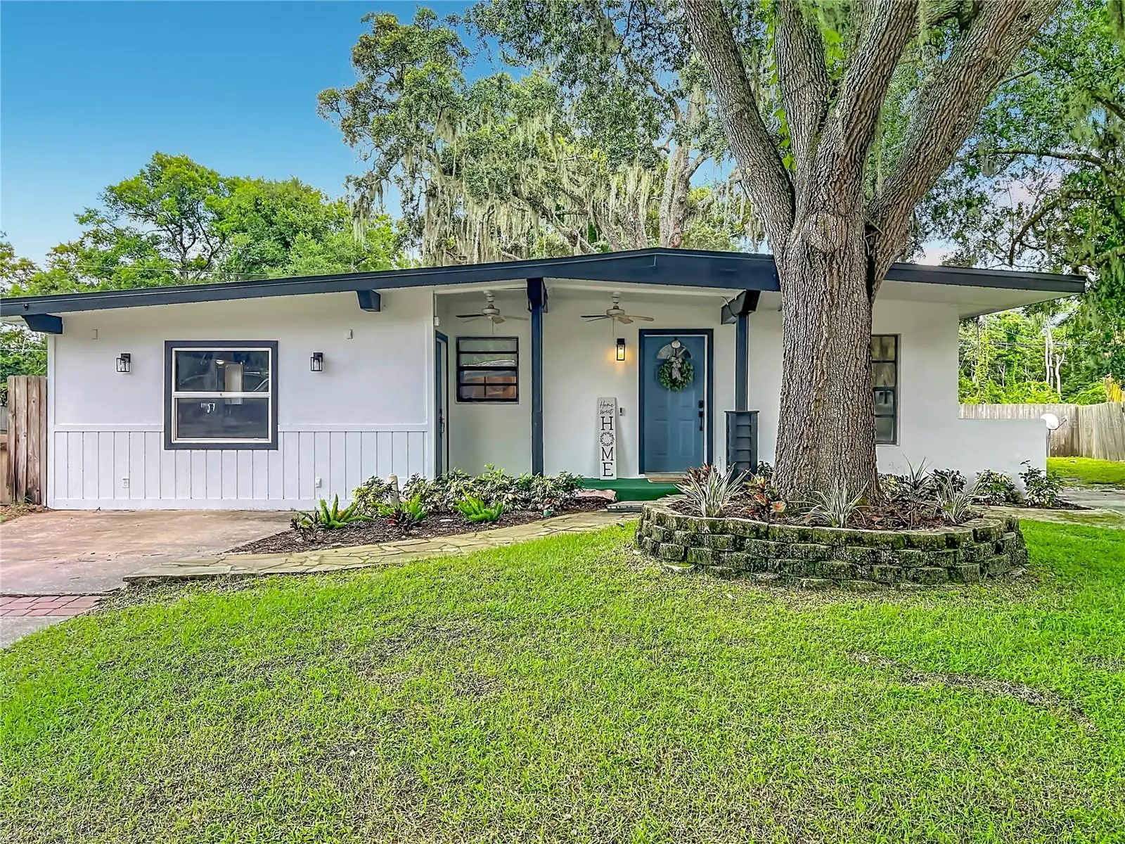719 Cherokee Circle, FL