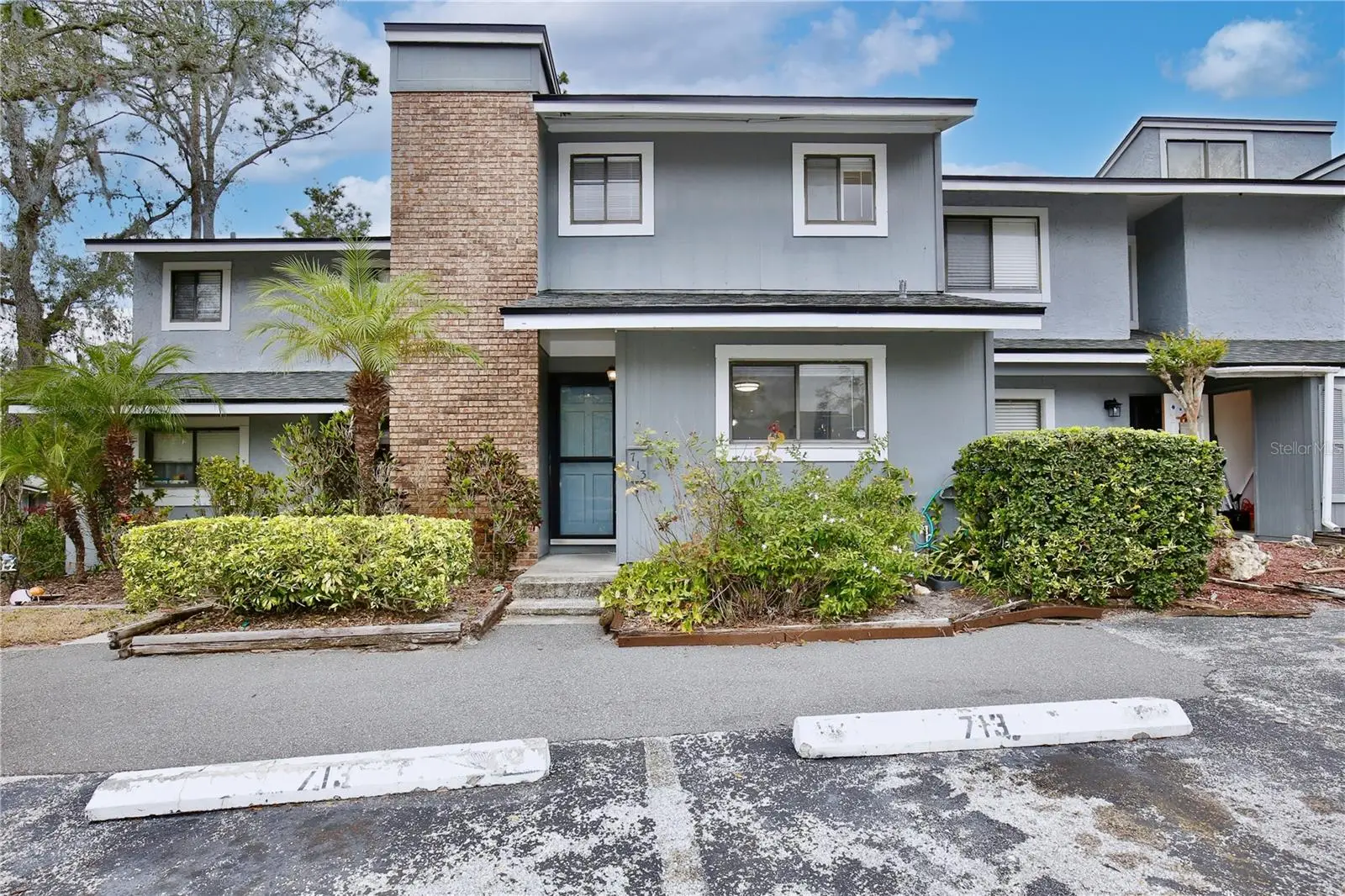 713 Saint Matthew Circle, FL