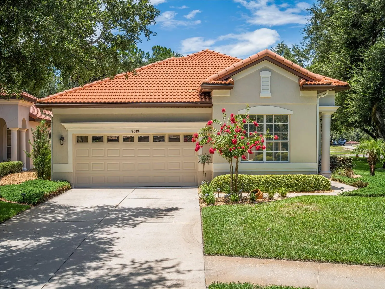 9513 Serra Court, FL