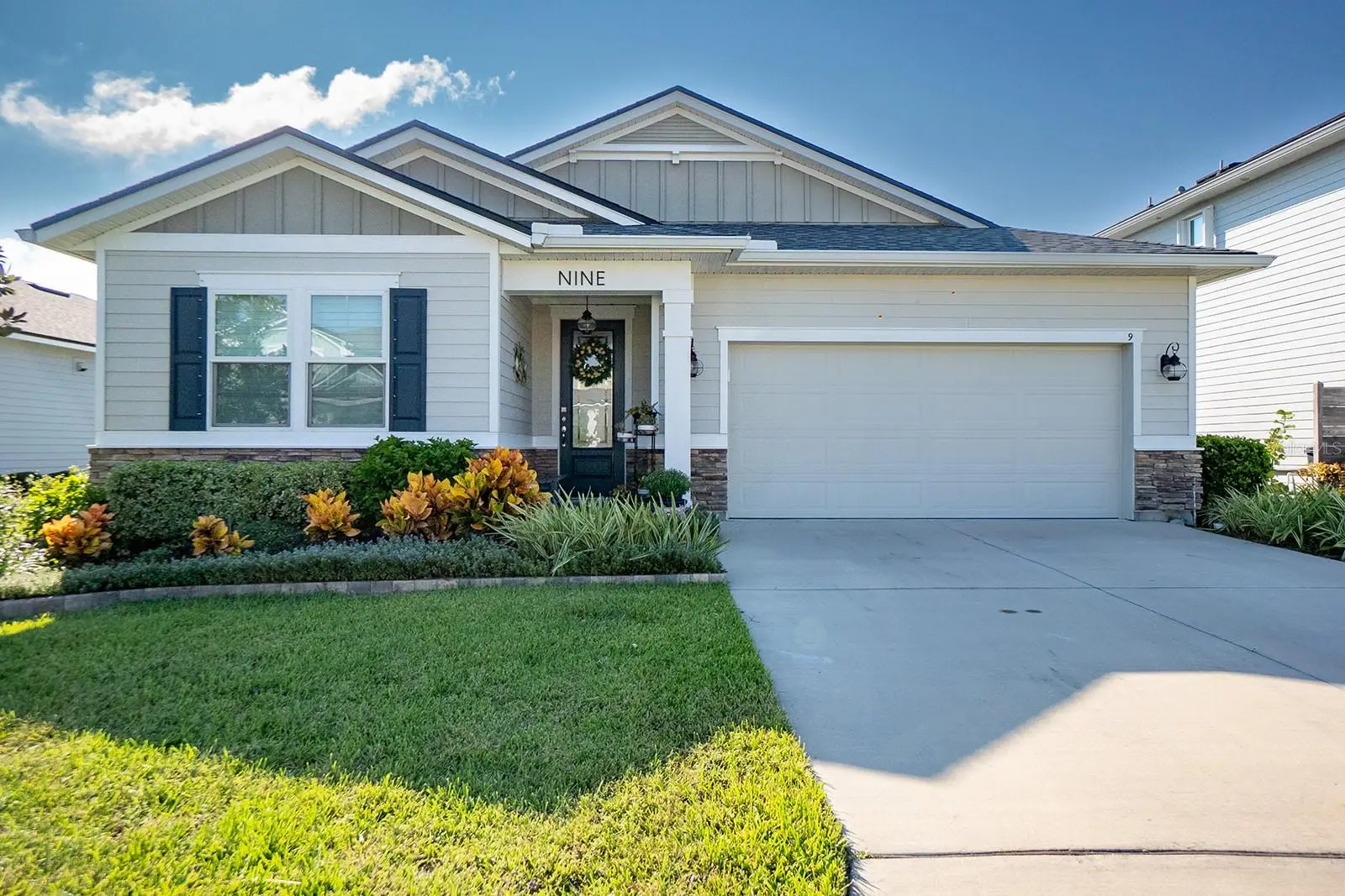 9 Los Lagos Boulevard, FL