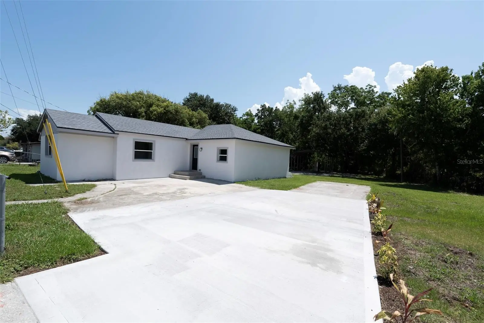 689 Bethune Avenue, FL