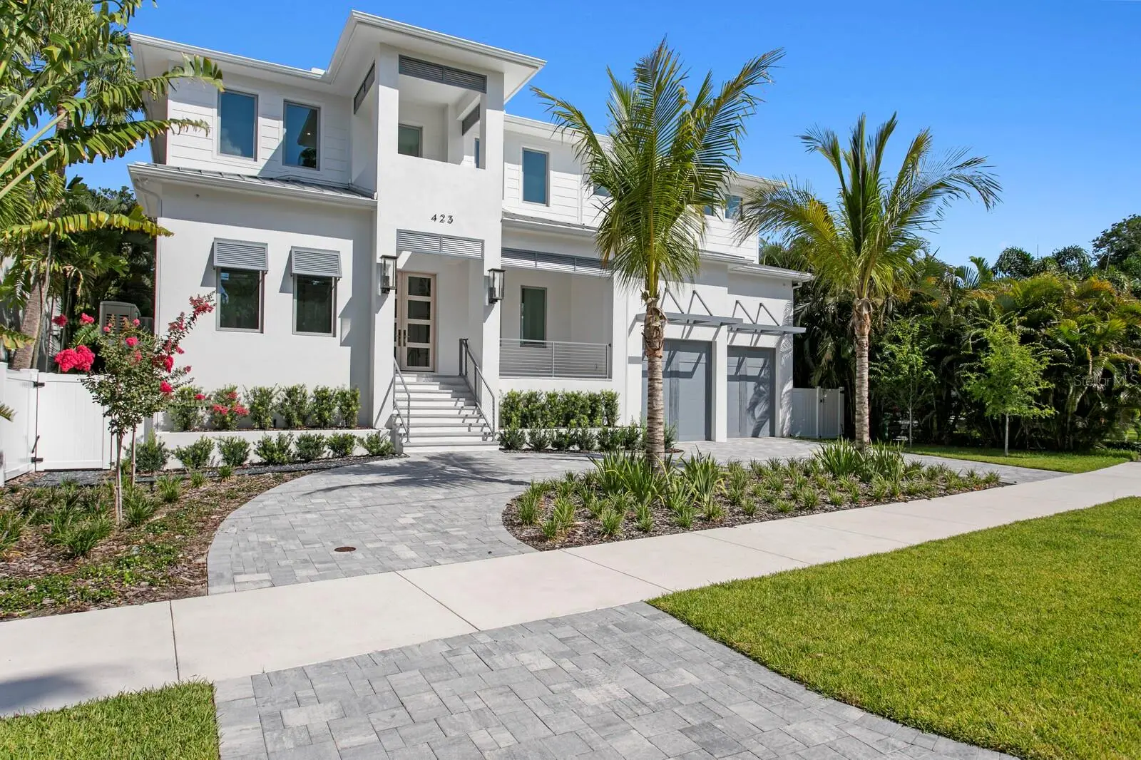 423 Royal Poinciana Drive, FL