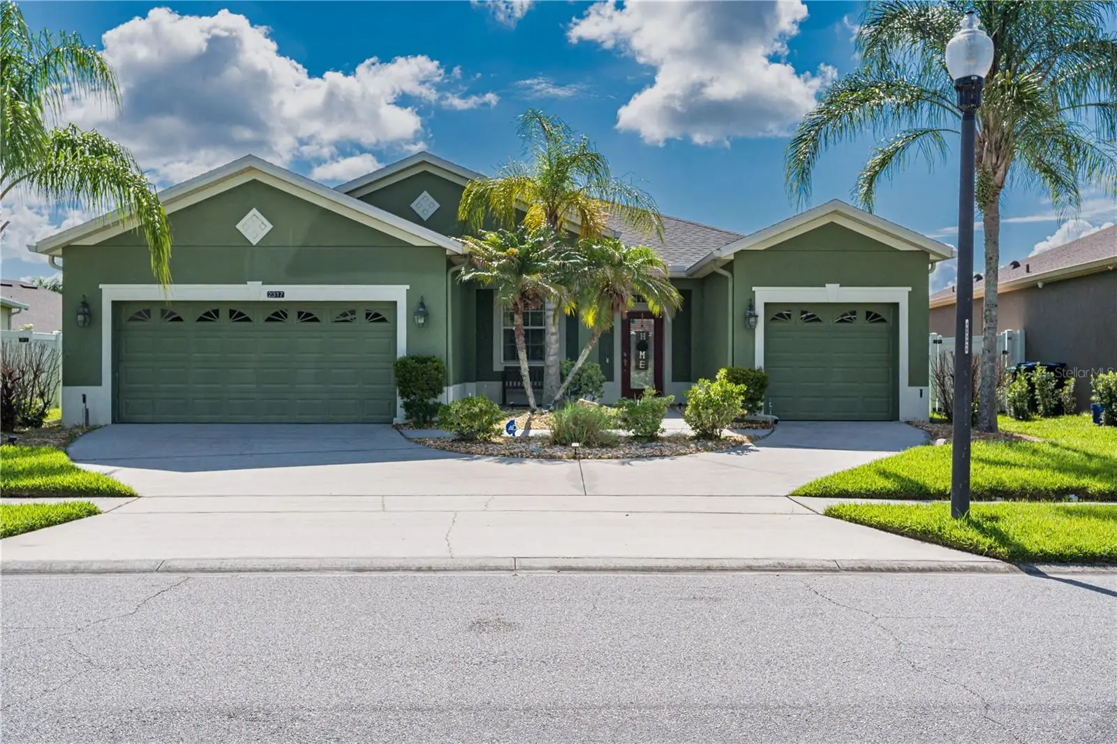 2317 Crosston Circle, FL