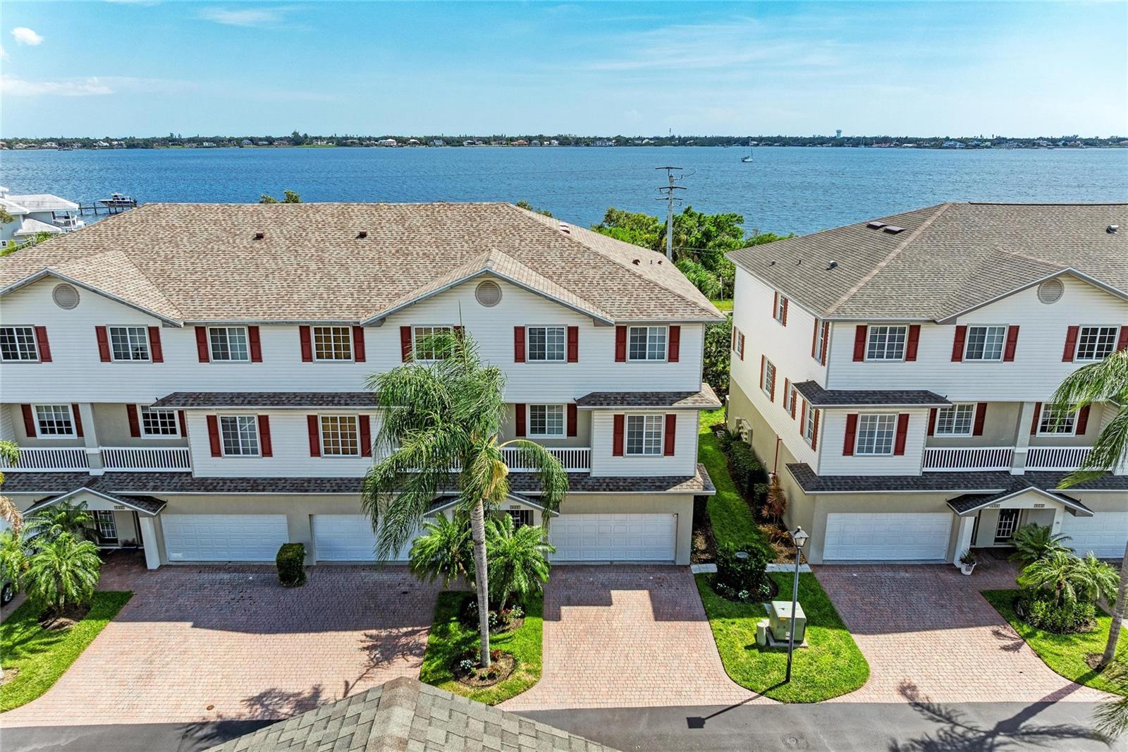 3607 10th Lane, FL