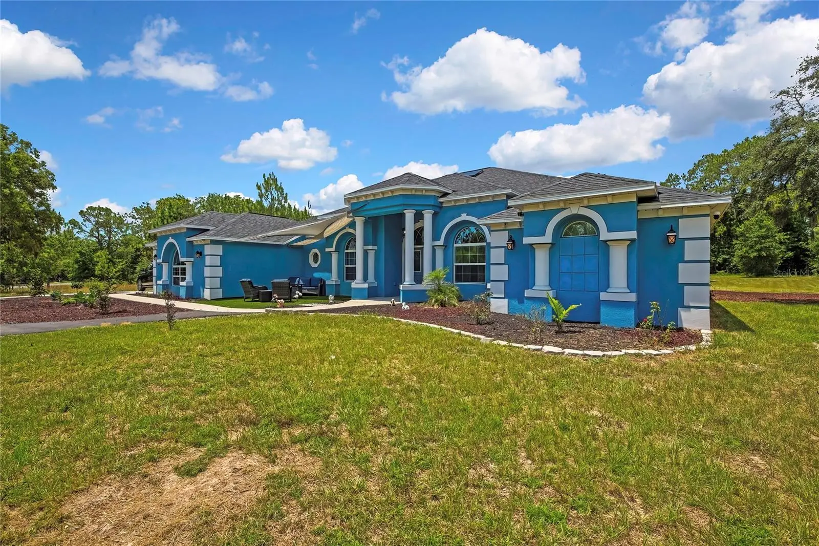 4016 Jacaranda Circle, FL