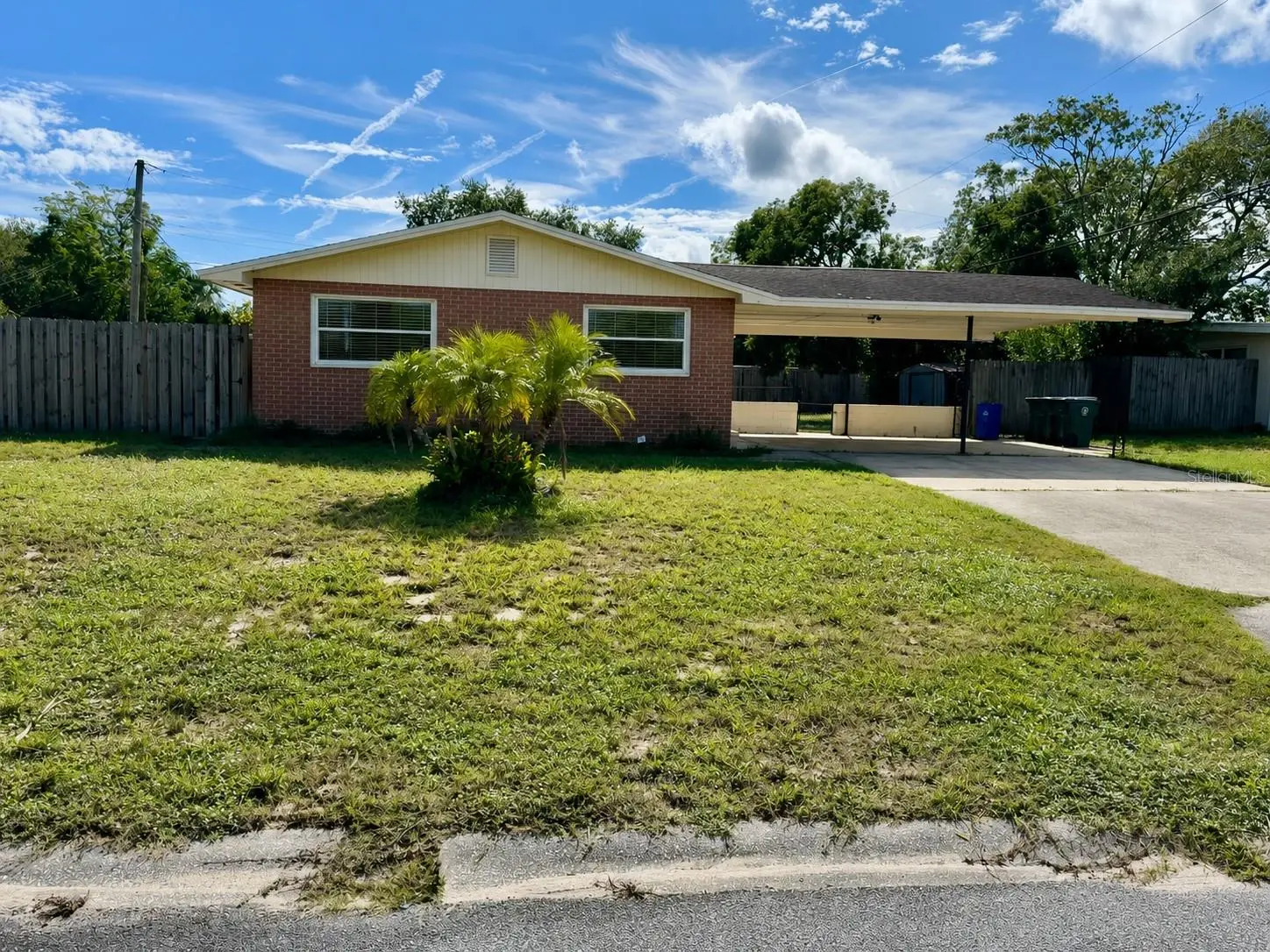 845 Edgewood Road, FL