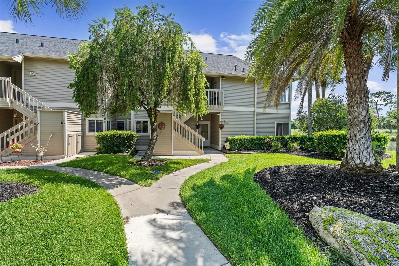 18 Magnolia Drive, FL