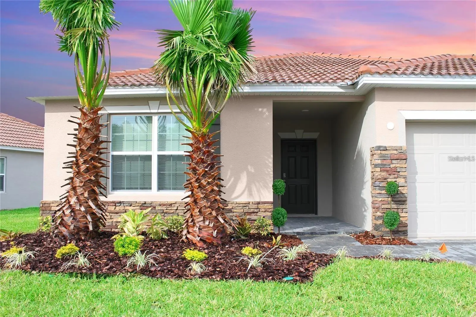 1162 Oak Bluff Drive, FL