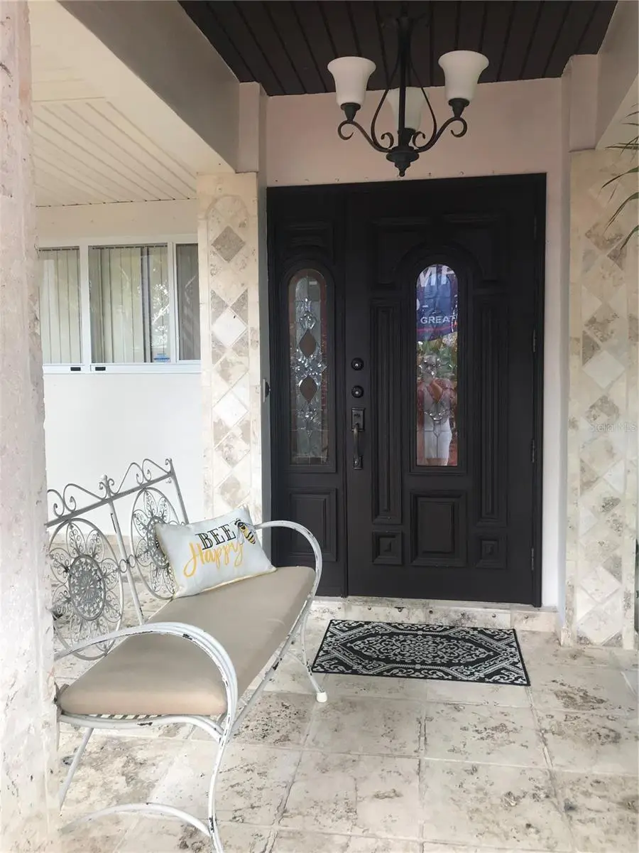 14821 Palmetto Palm Avenue, FL