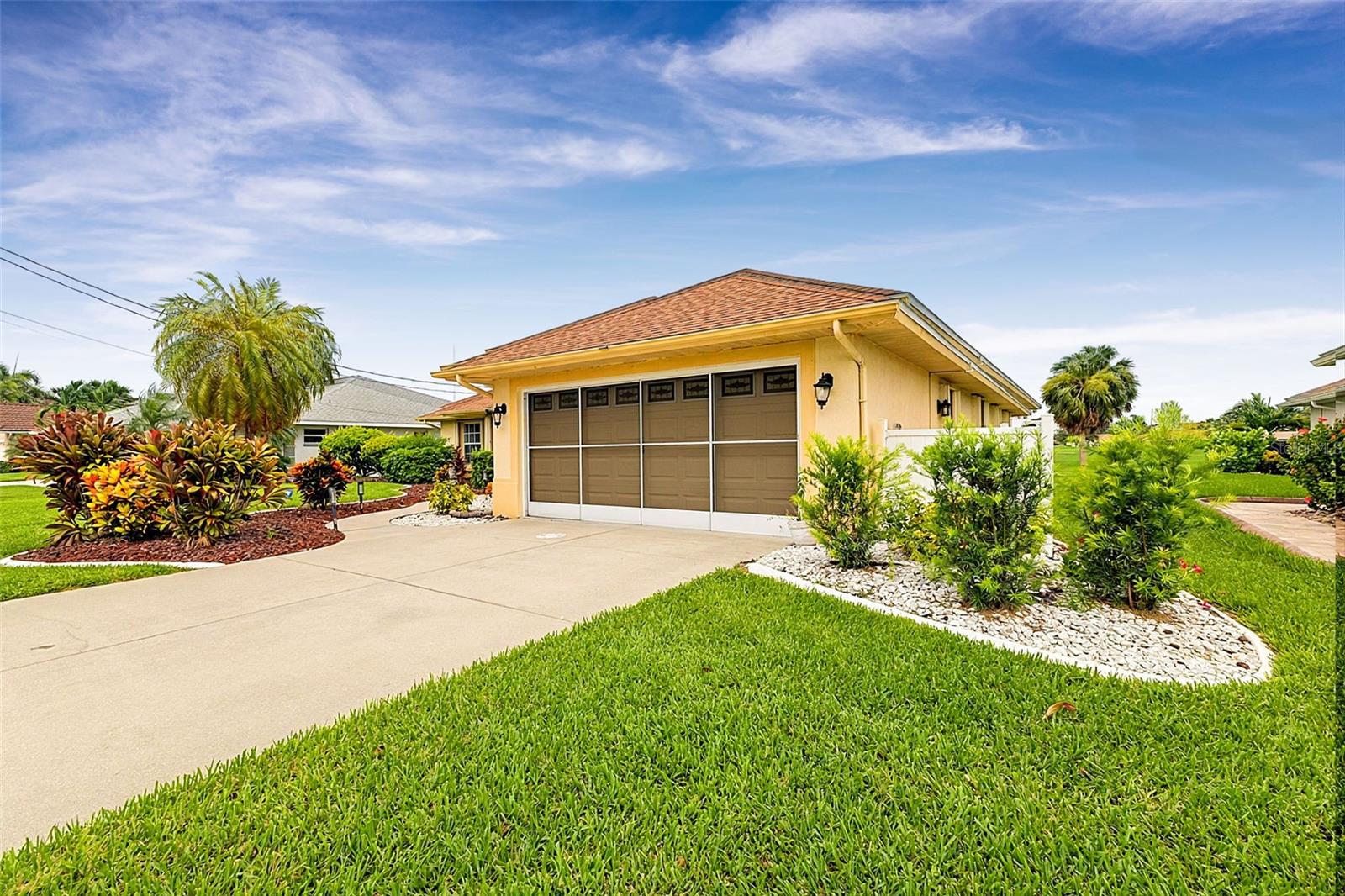 20 Medalist Court, FL