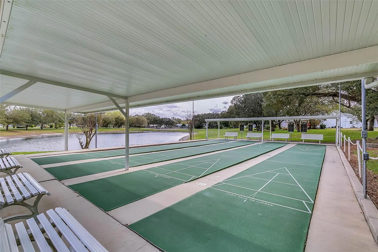 32 Gordon Court, FL