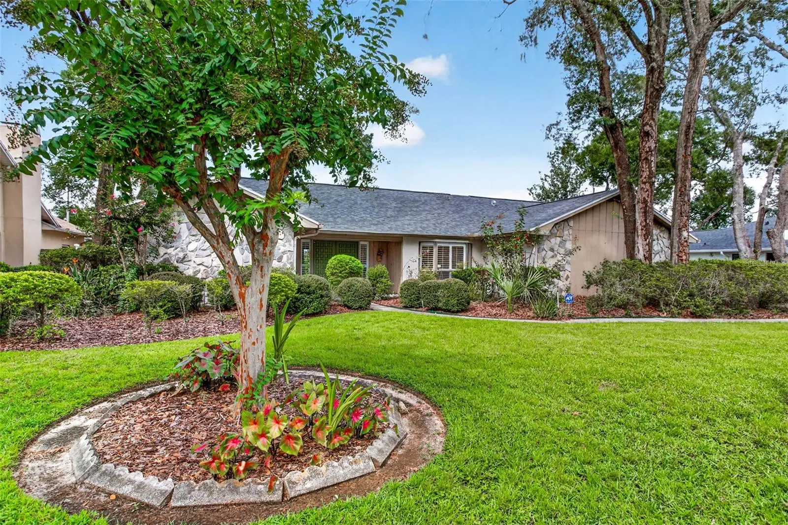 6328 Queensway Drive, FL