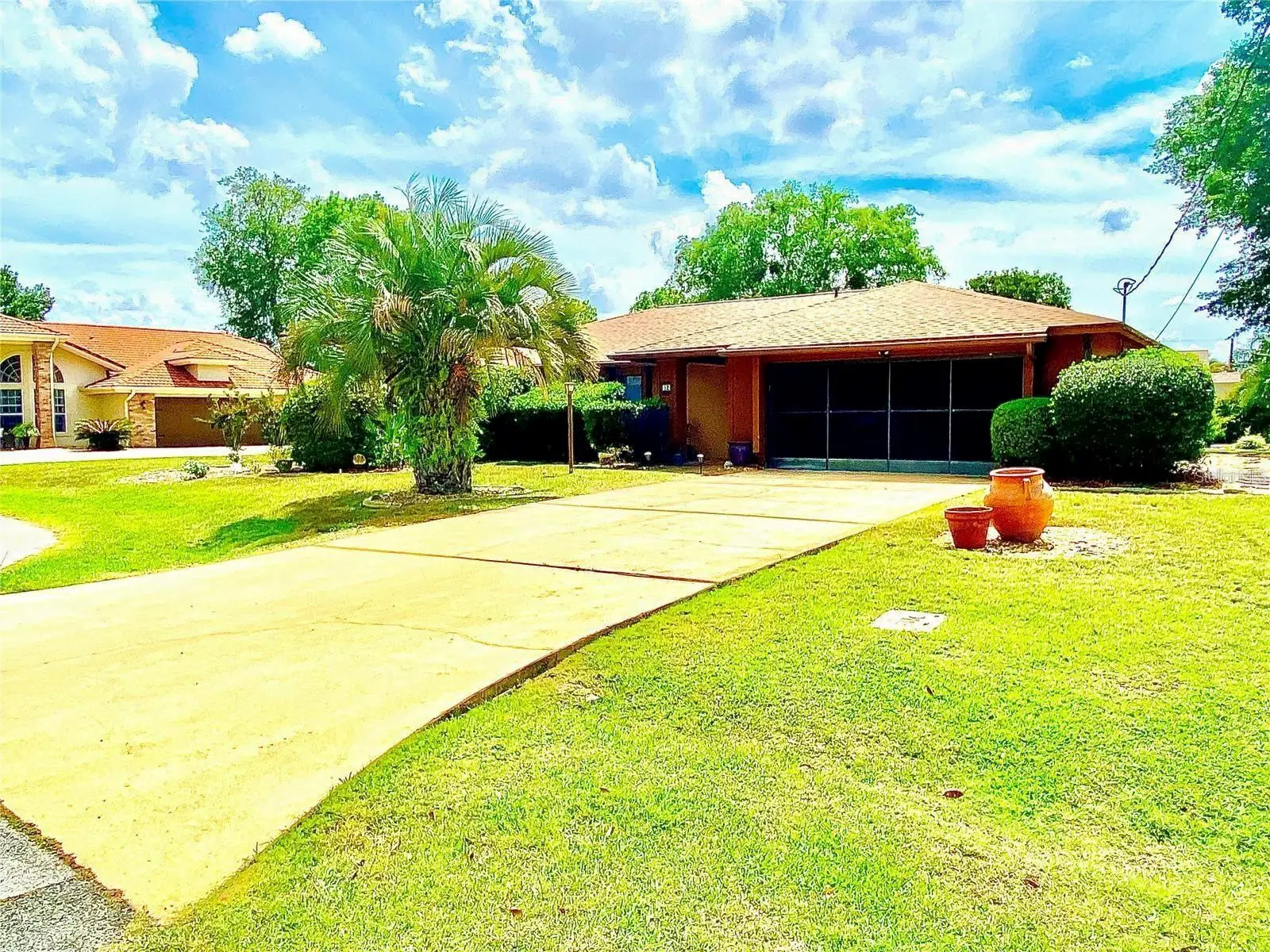 12 Westgable Place, FL
