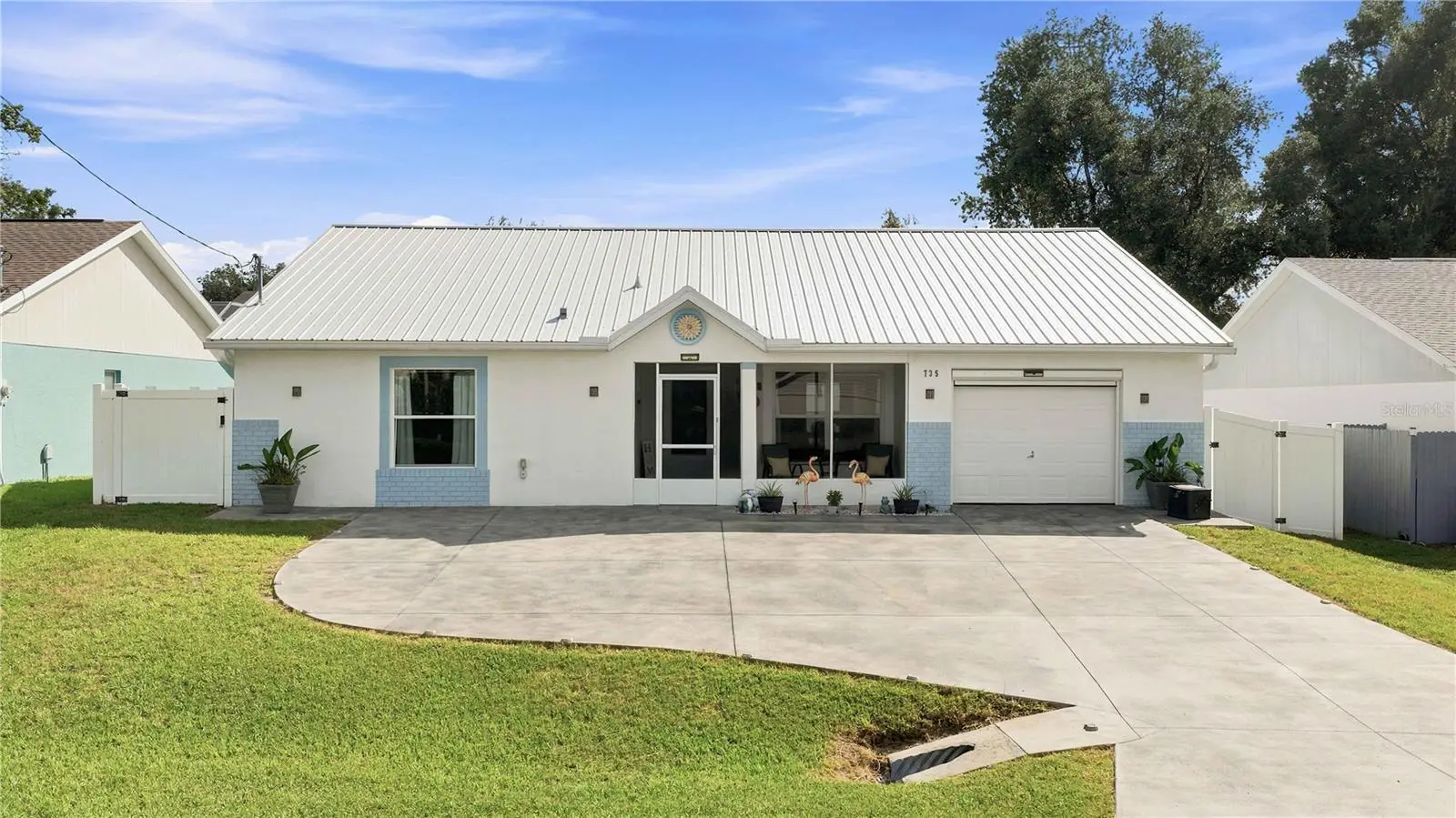 735 Starjasmine Place, FL