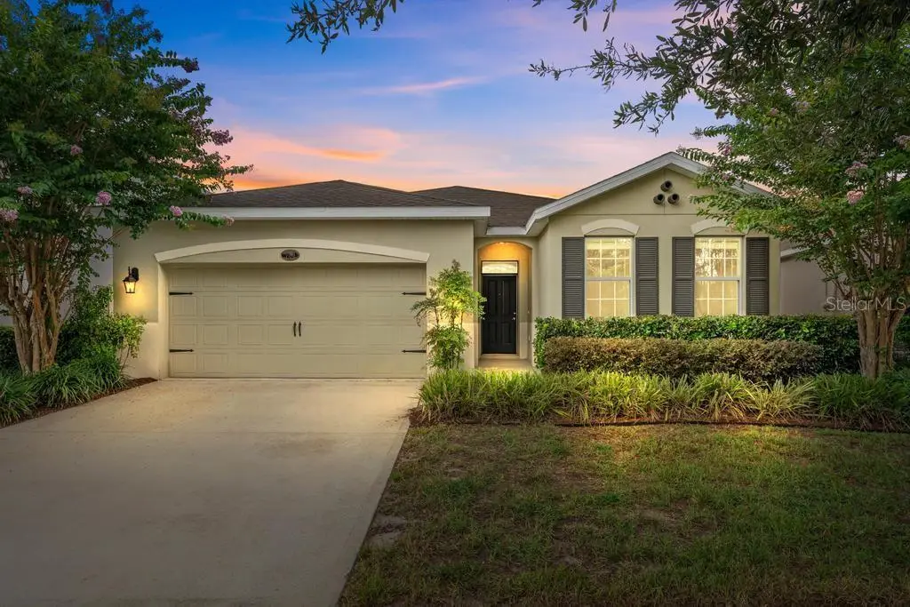 736 Victoria Trails Boulevard, FL