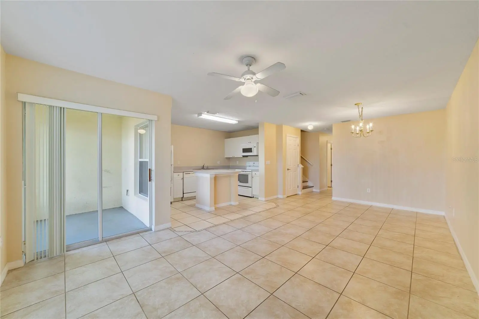 2764 Club Cortile Circle, FL