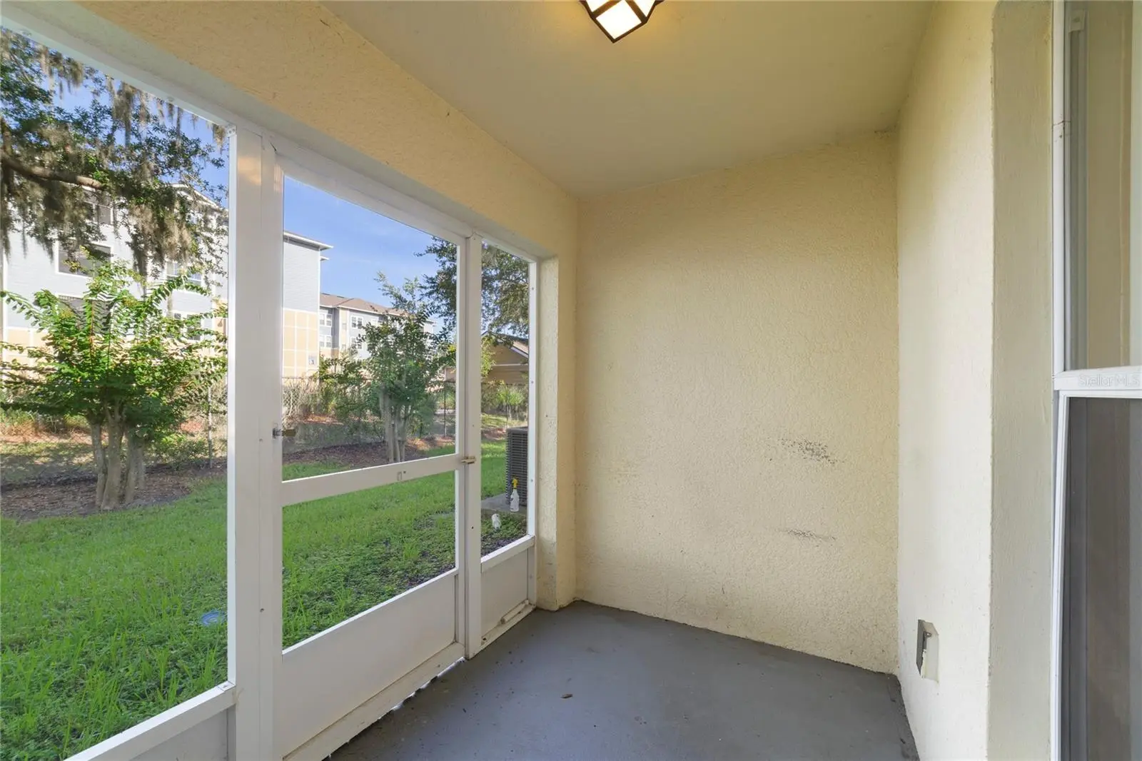 2764 Club Cortile Circle, FL