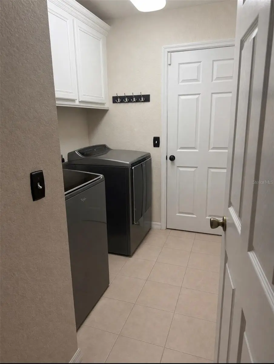 4025 14th Court, FL