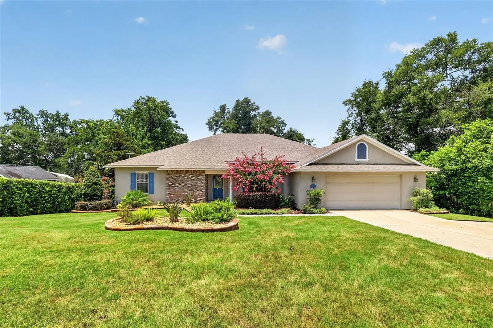 705 Hilltop Court, FL