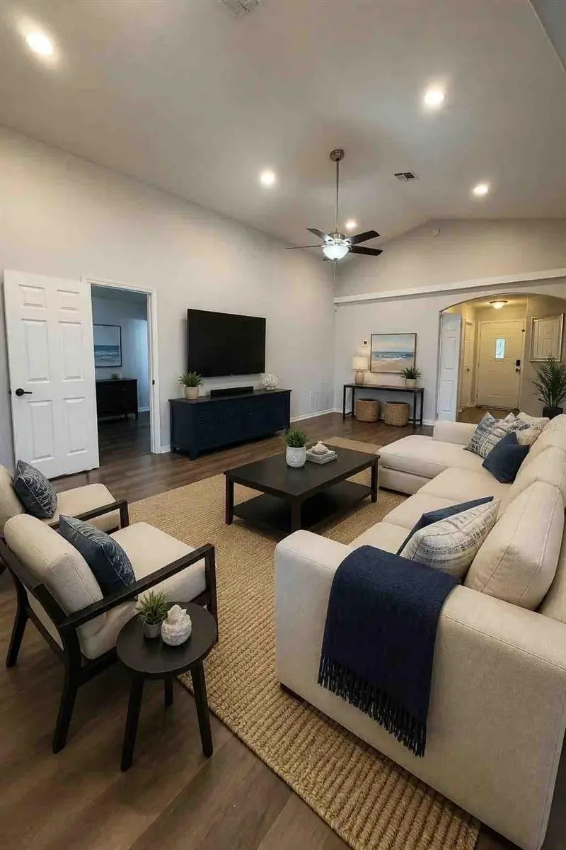 2965 Cool Breeze Circle, FL