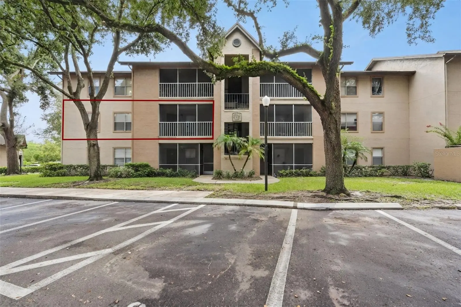956 Salt Pond Place, FL