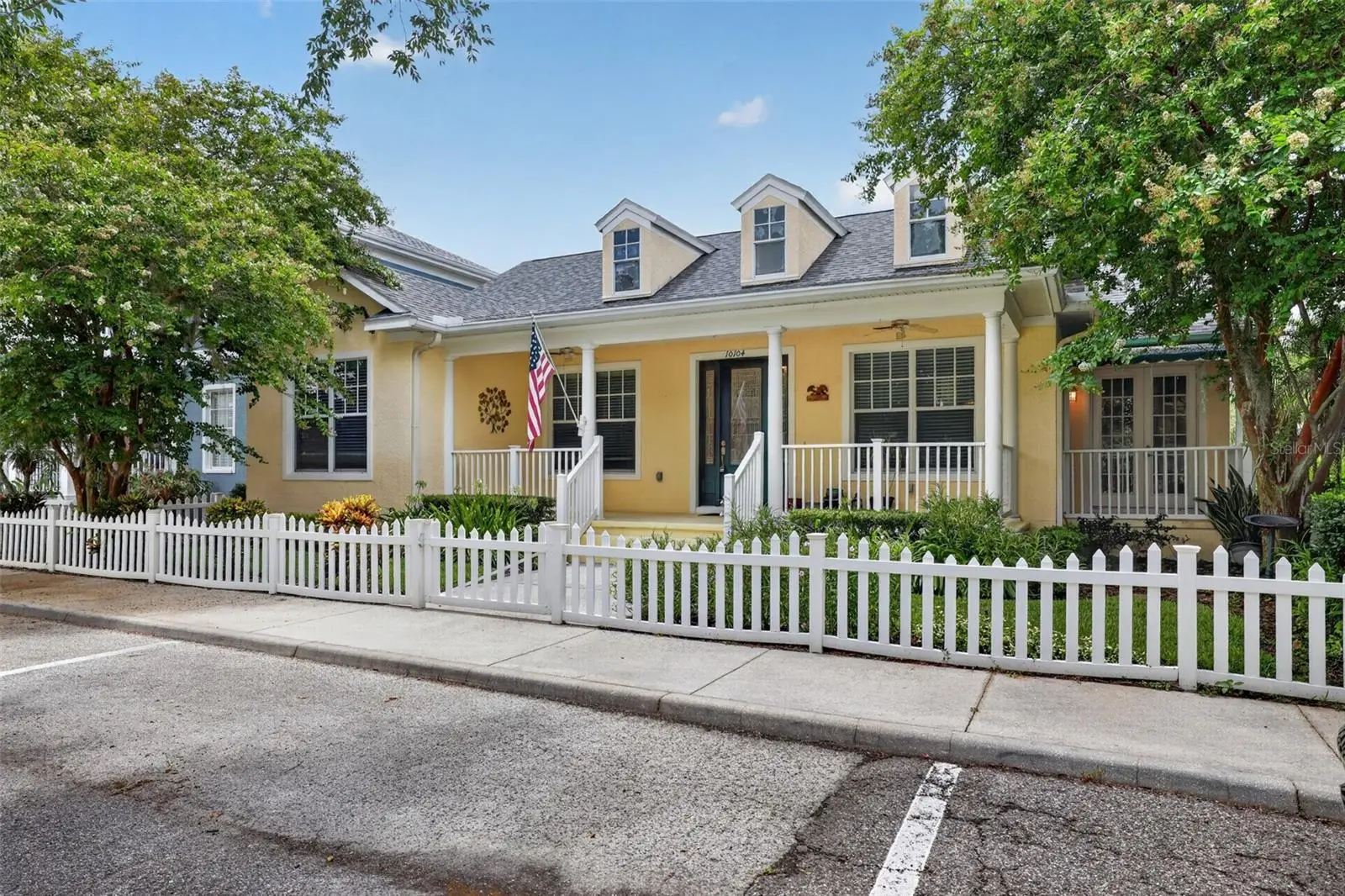 10104 Balcony Street, FL