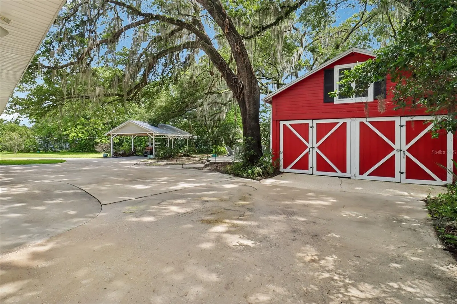 649 Glenway Drive, FL
