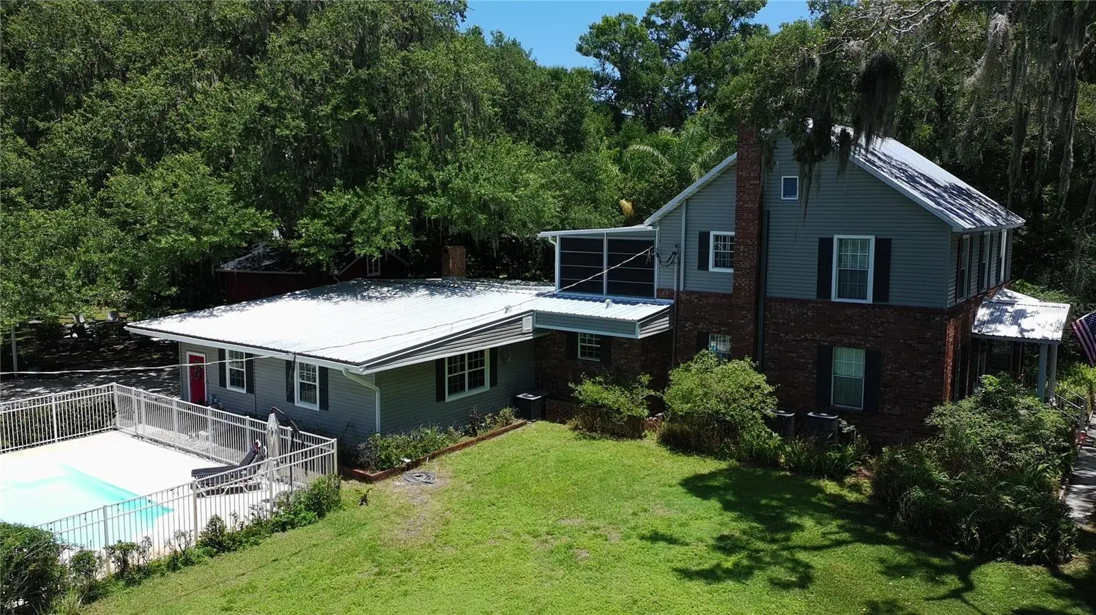 649 Glenway Drive, FL