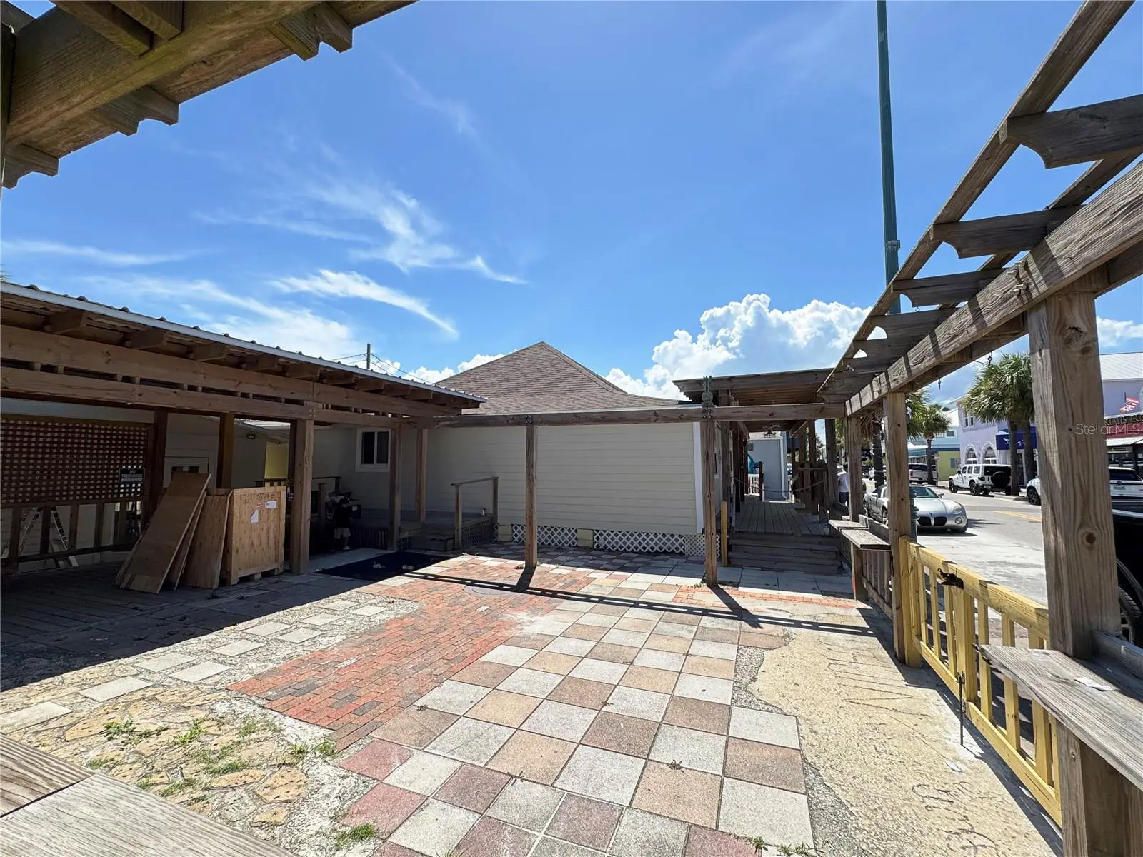 411 Flagler Avenue, FL