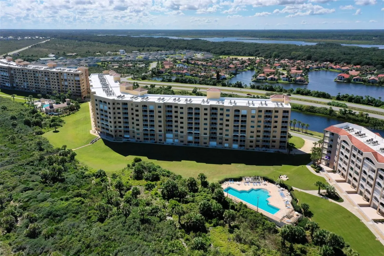 60 Surfview Drive, FL
