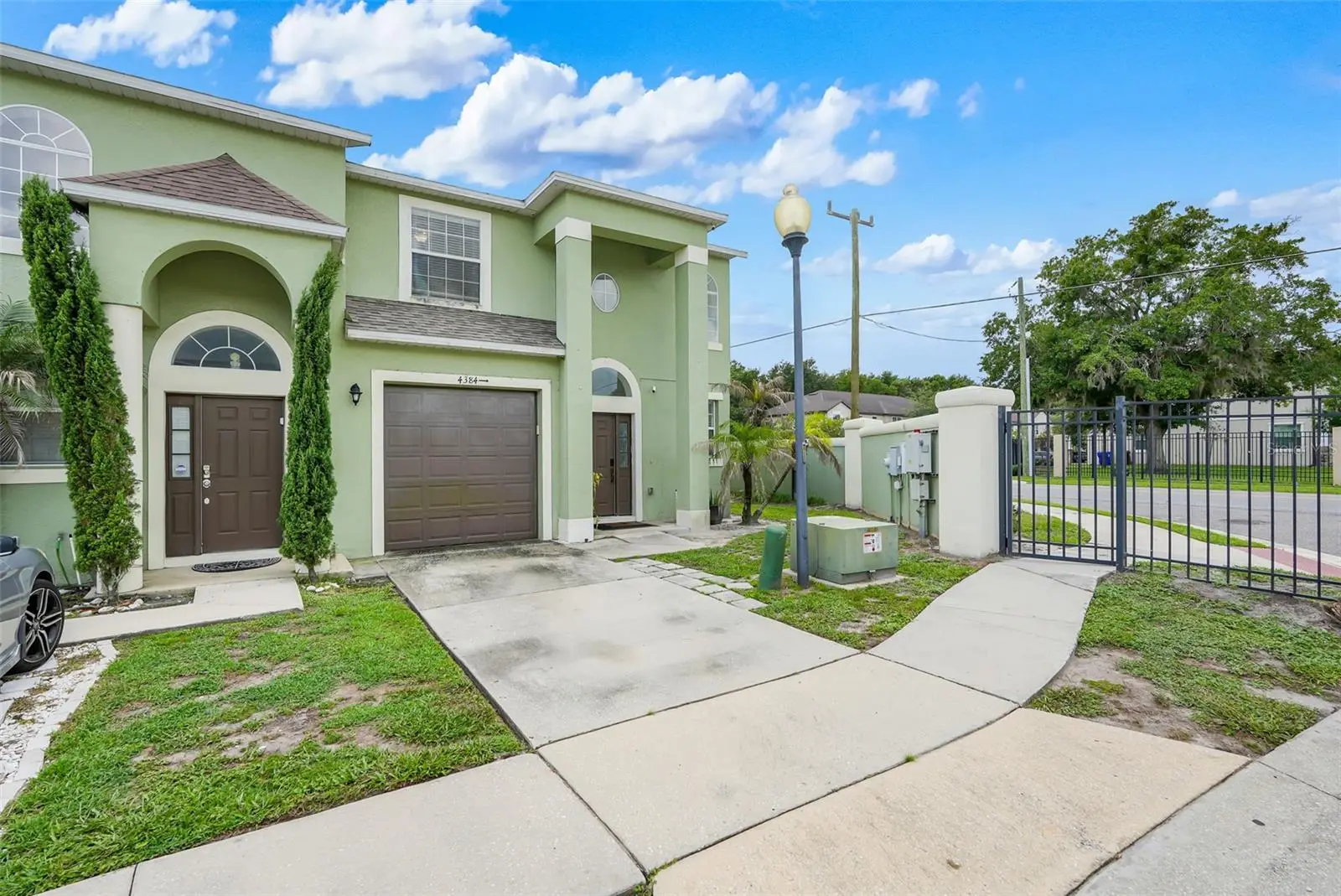 4384 Paradise Cove Court, FL