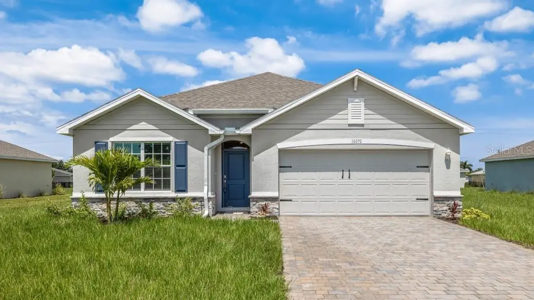 25252 Alcazar Drive, FL