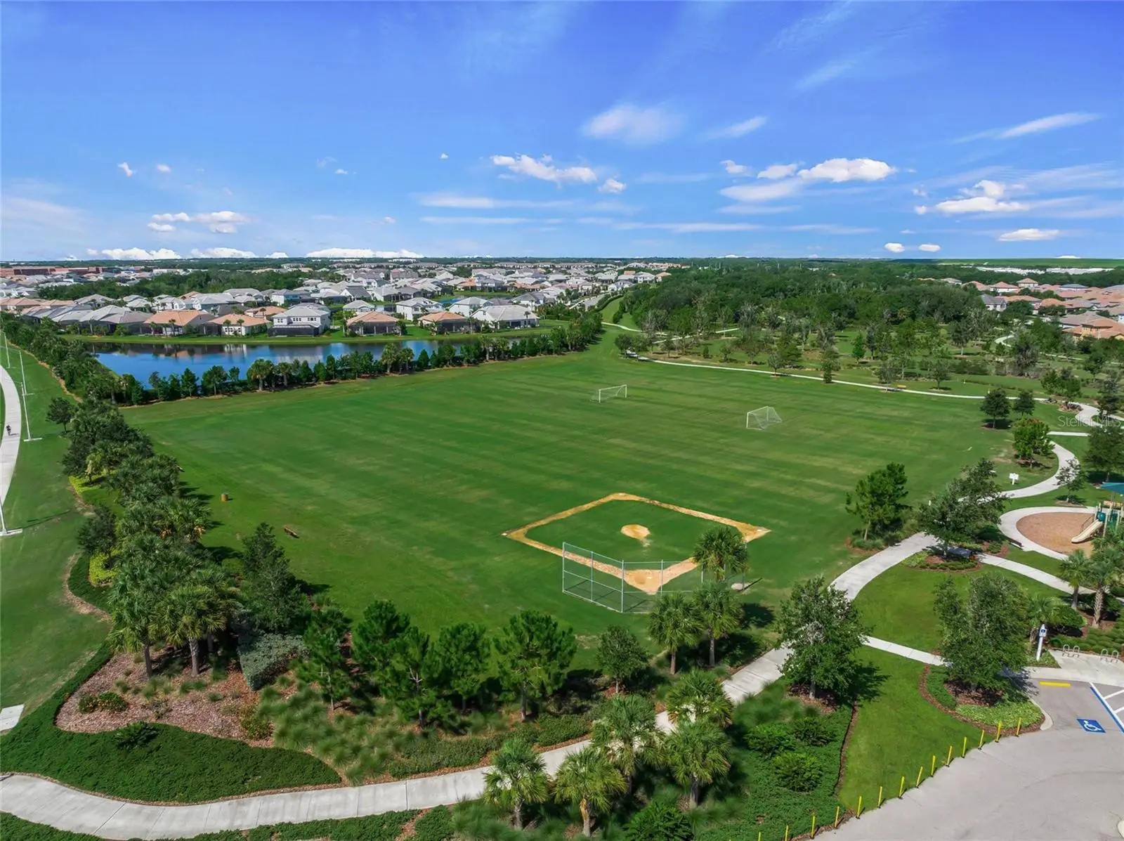 11504 Apple Tree Circle, FL