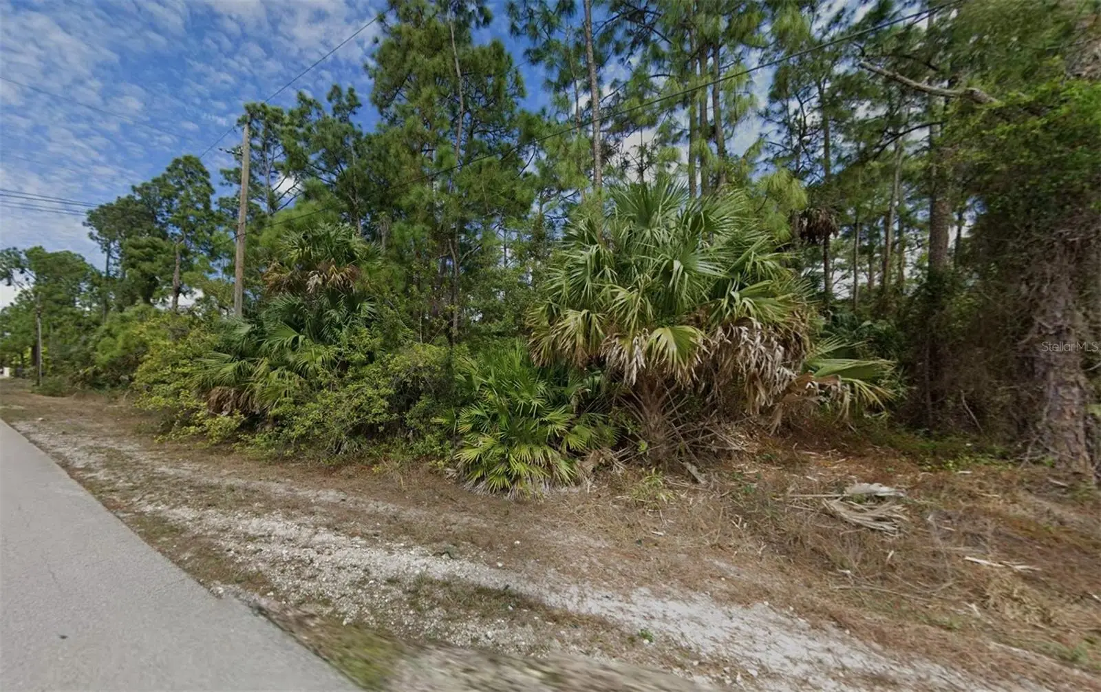 2900 Wilson Blvd N, FL