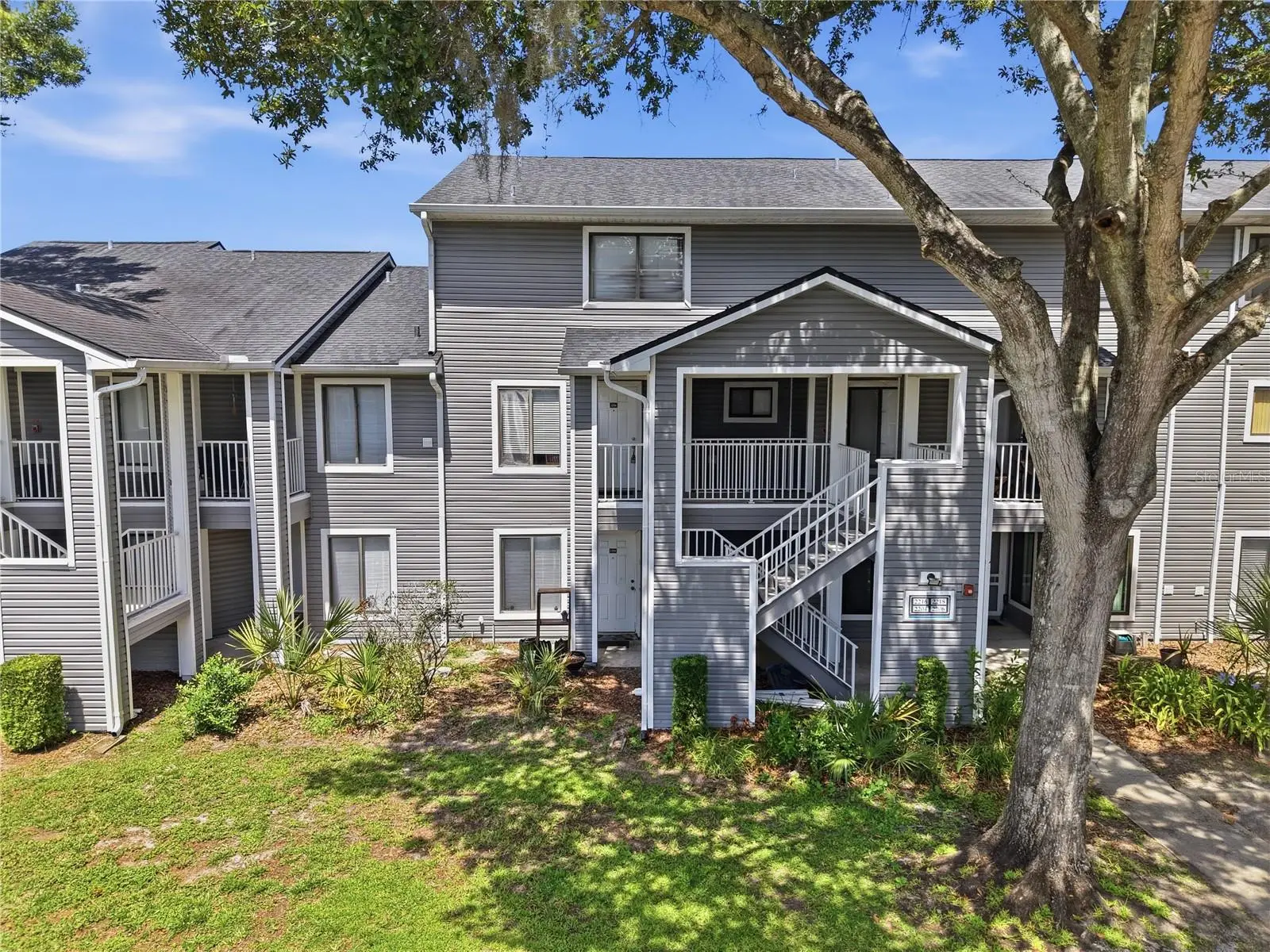 2216 Stonington Avenue, FL