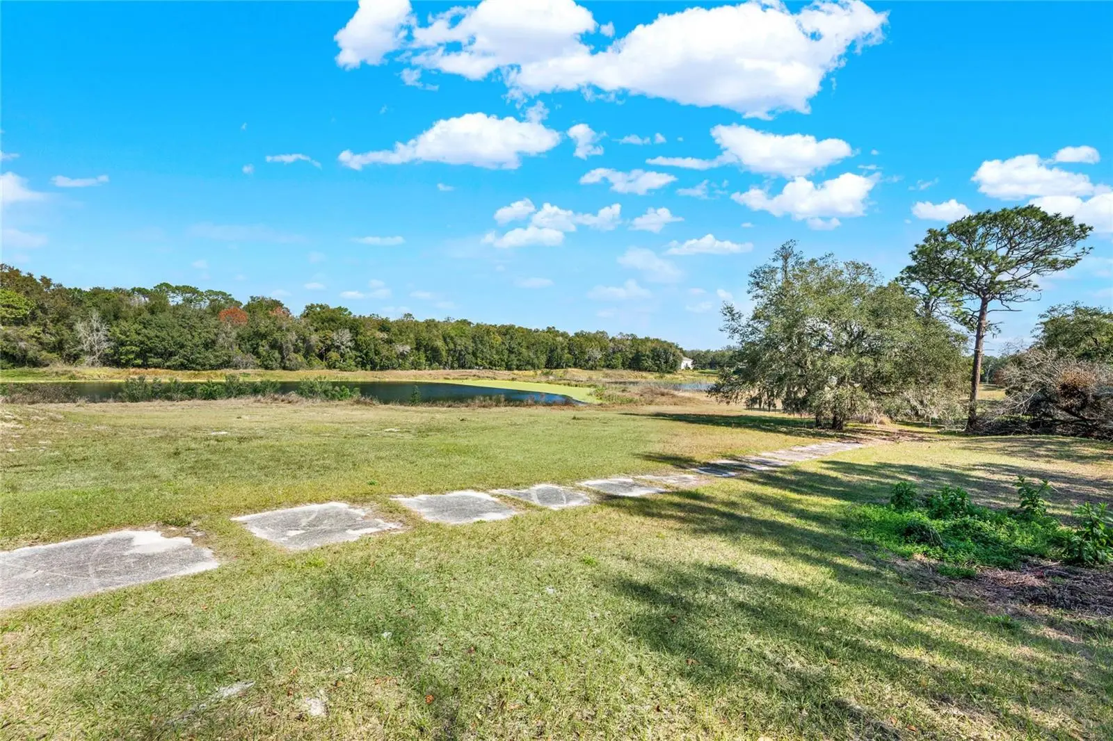 873 Gulf Land Drive, FL