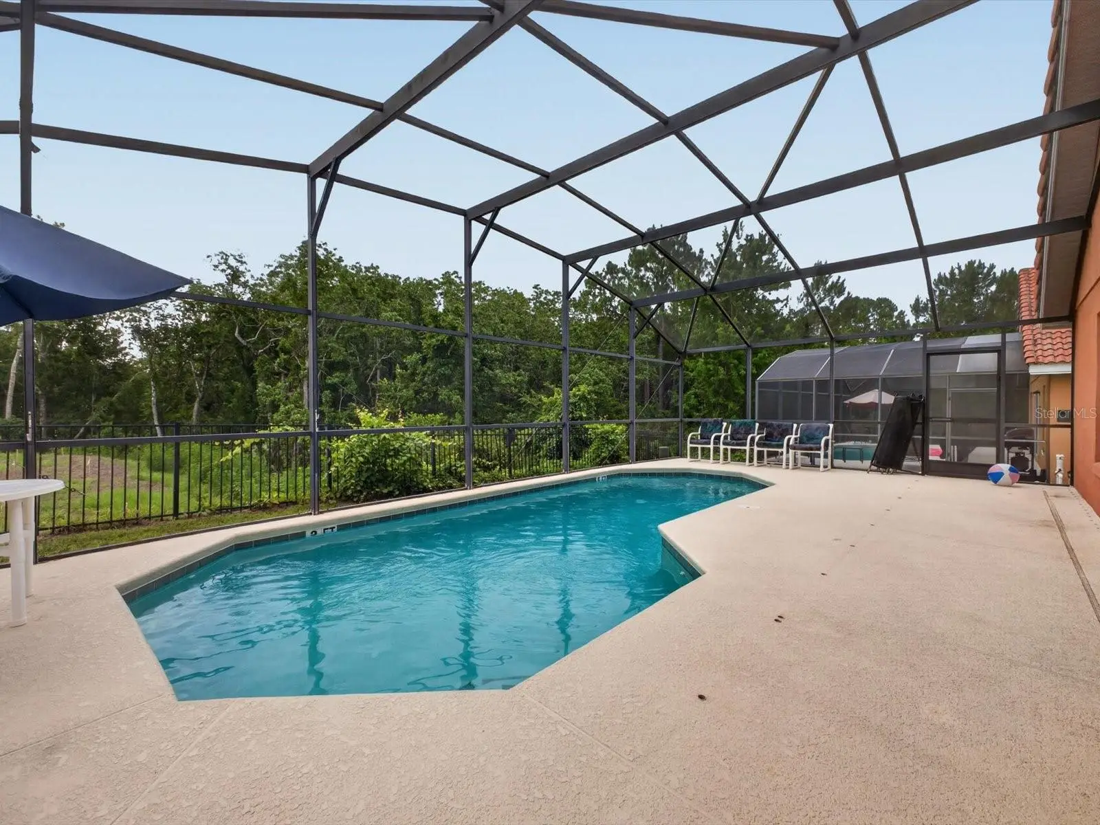 554 Paloma Drive, FL