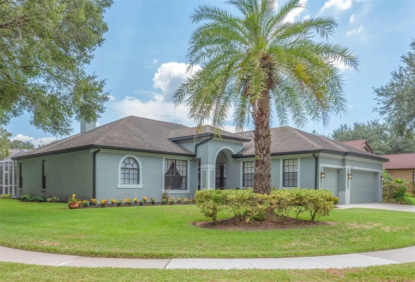 2219 Longmore Circle, FL