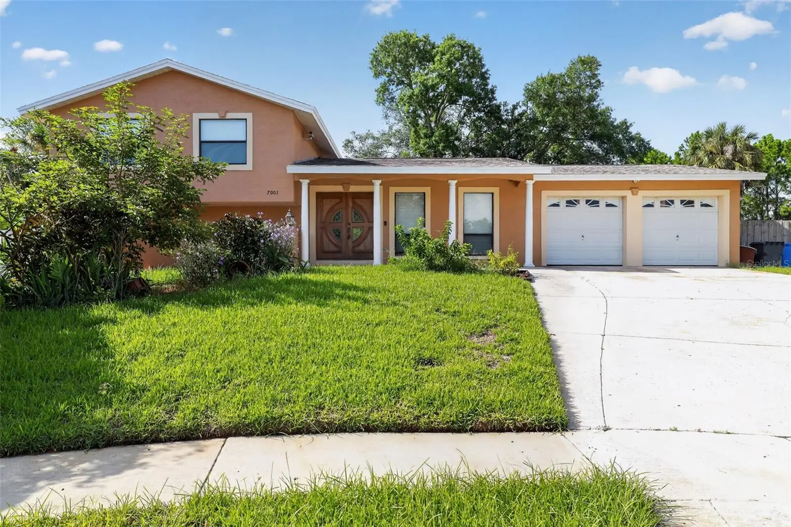 7001 Baywood Court, FL