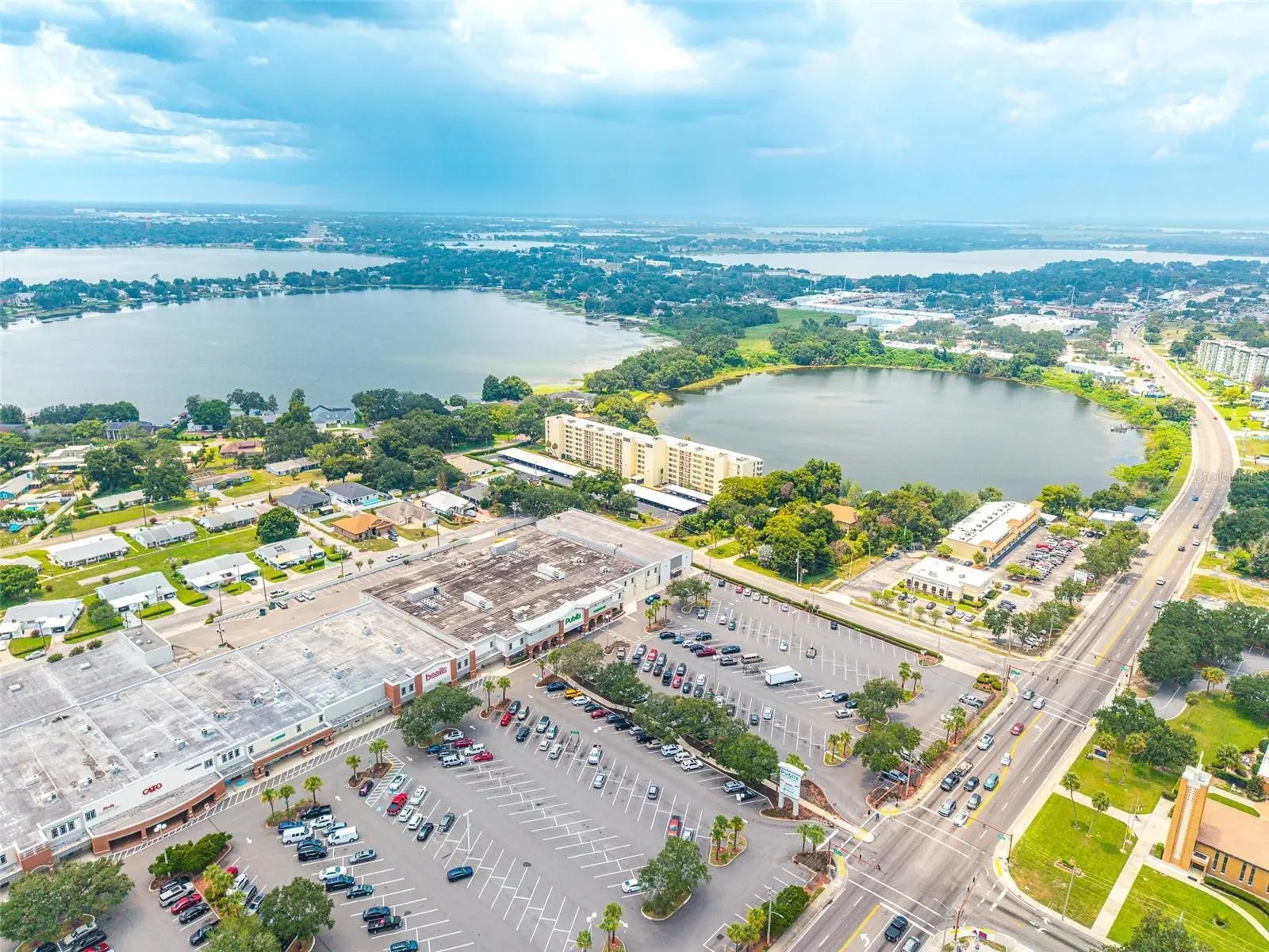 700 Mirror Terrace, FL
