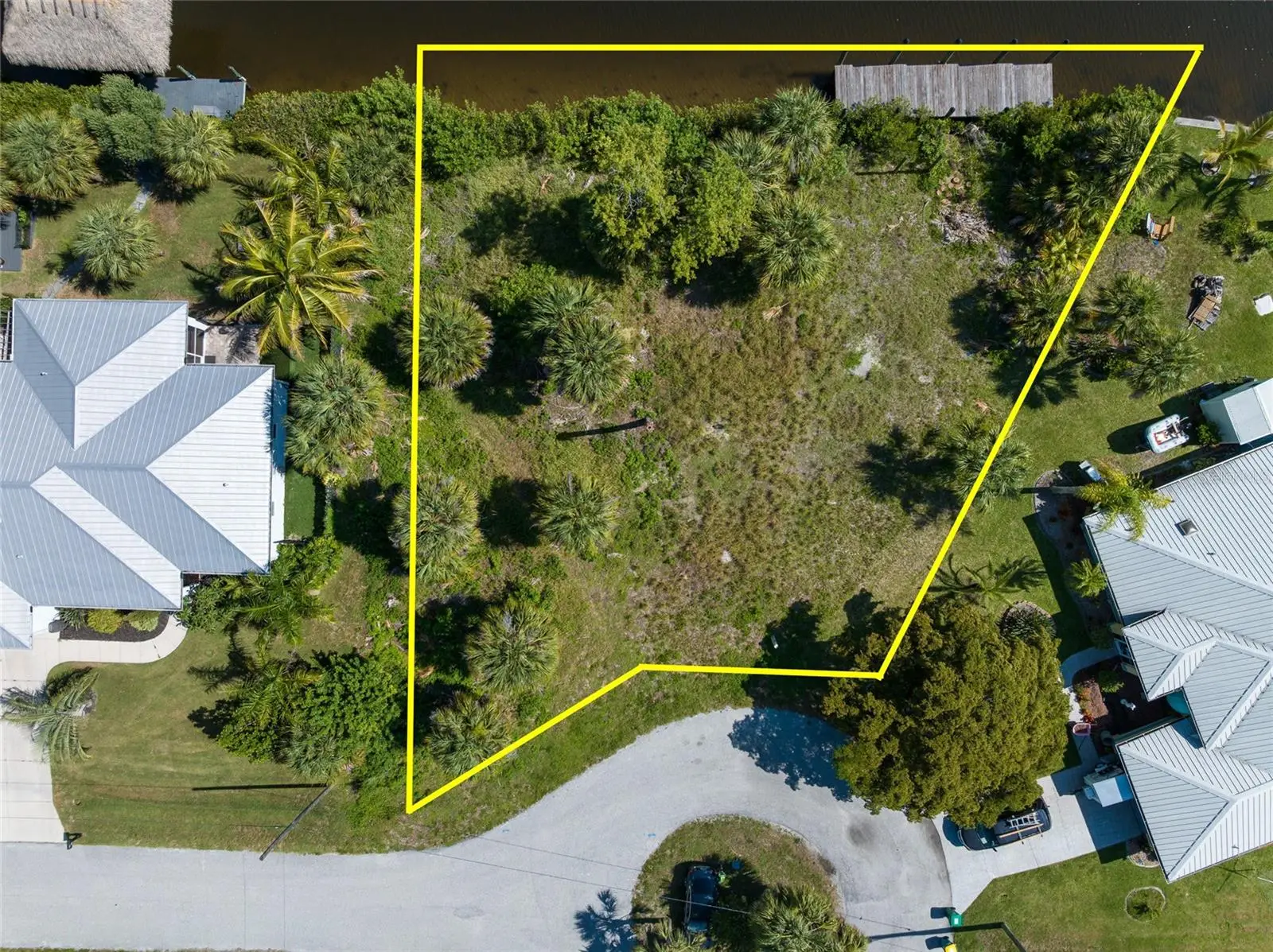 19188 New Haven Court, FL