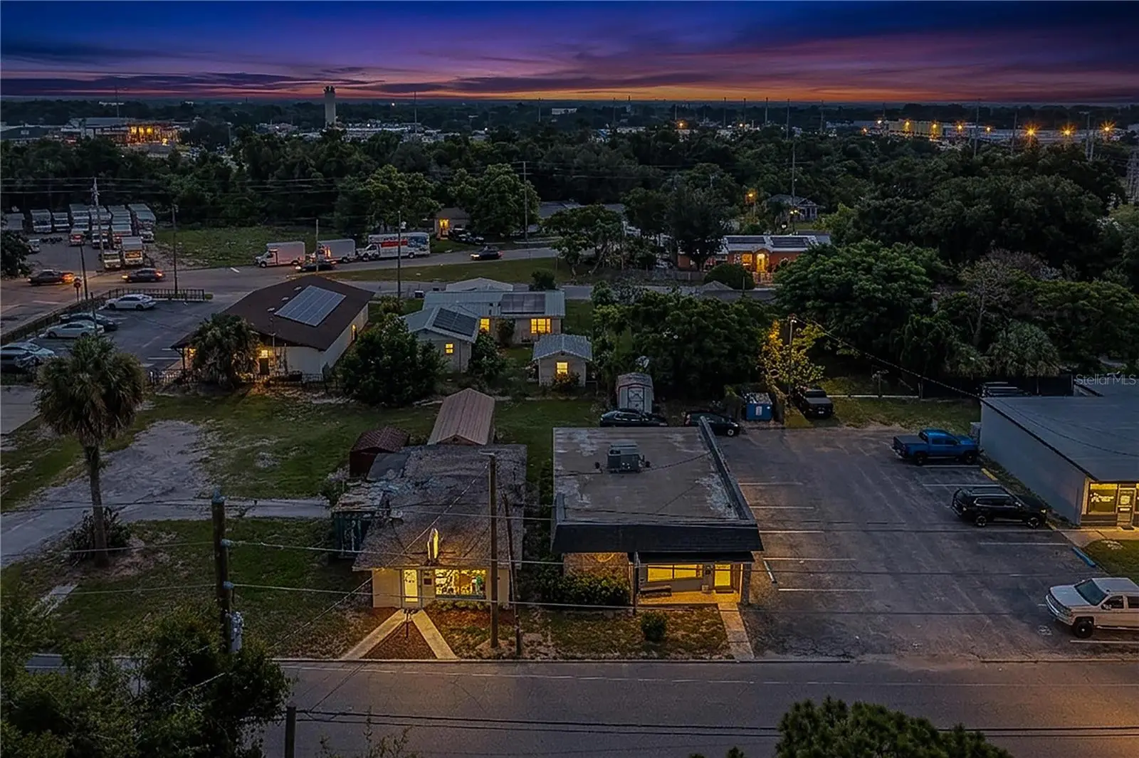 29 10th Street, FL