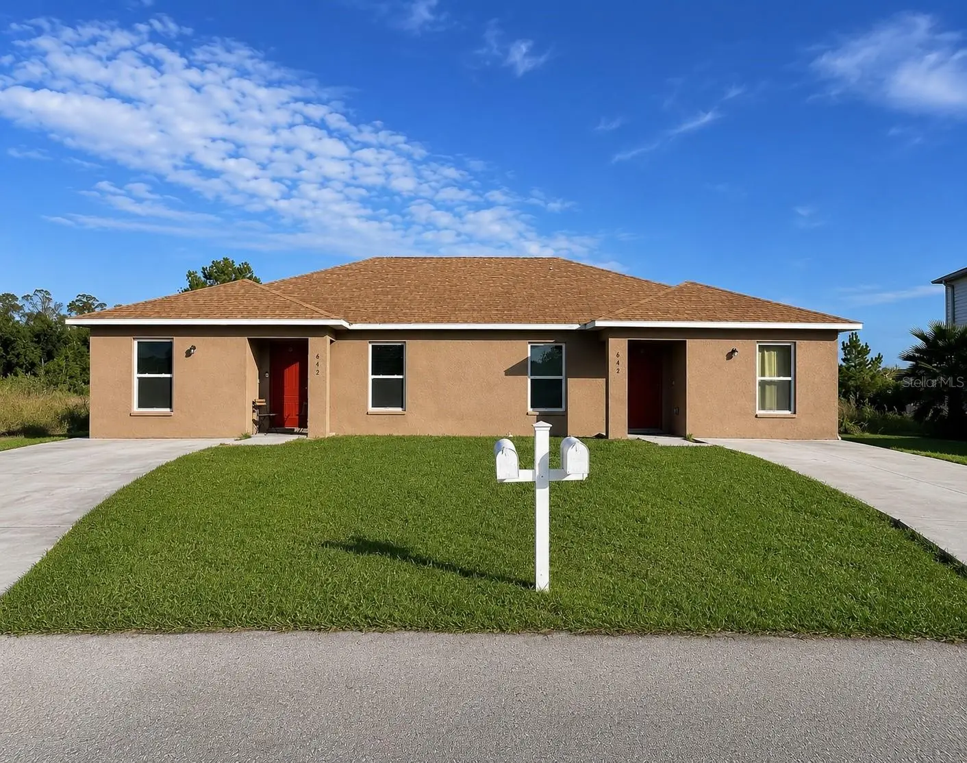 642 Heraldo Court, FL