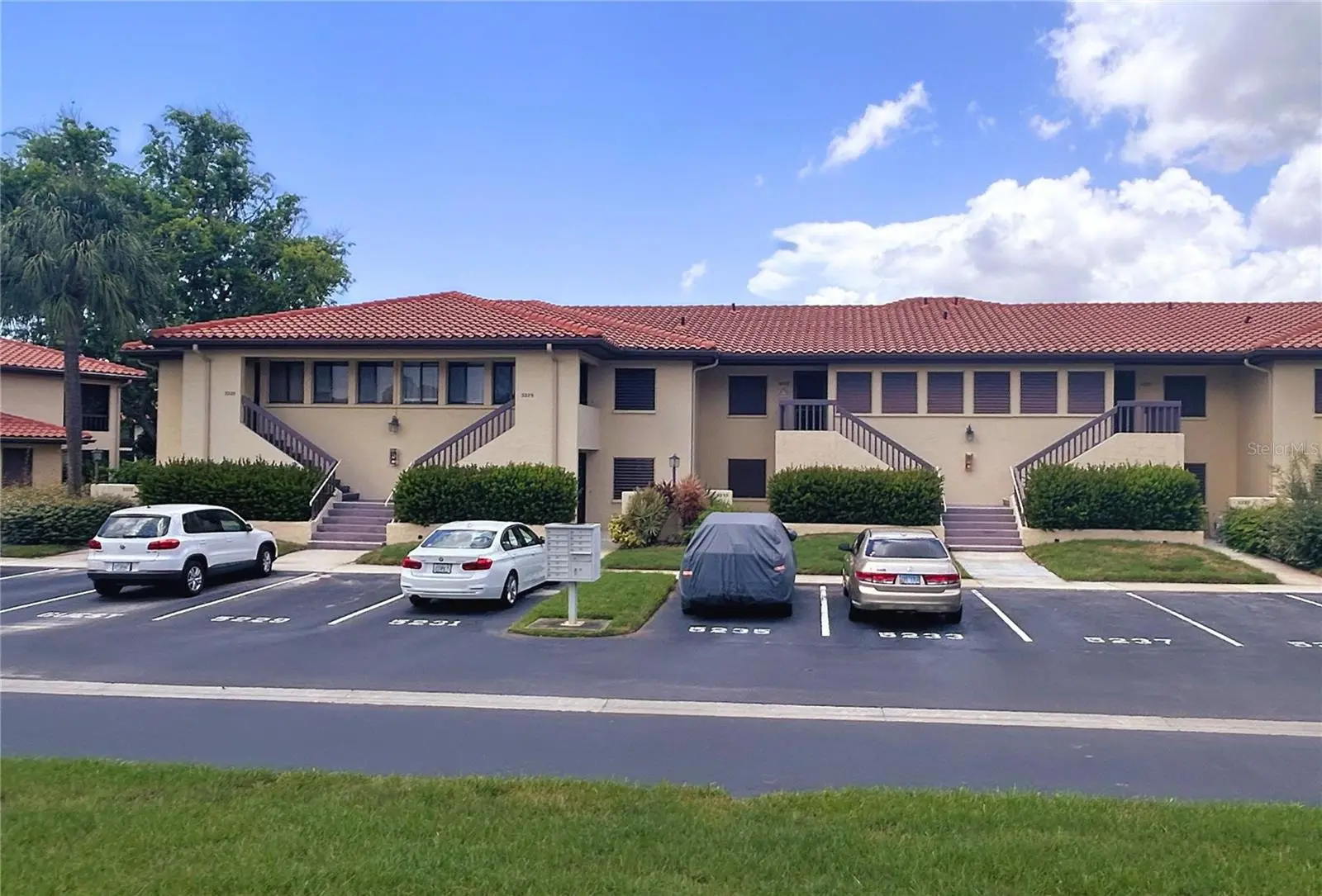 5231 Lake Village Drive, FL