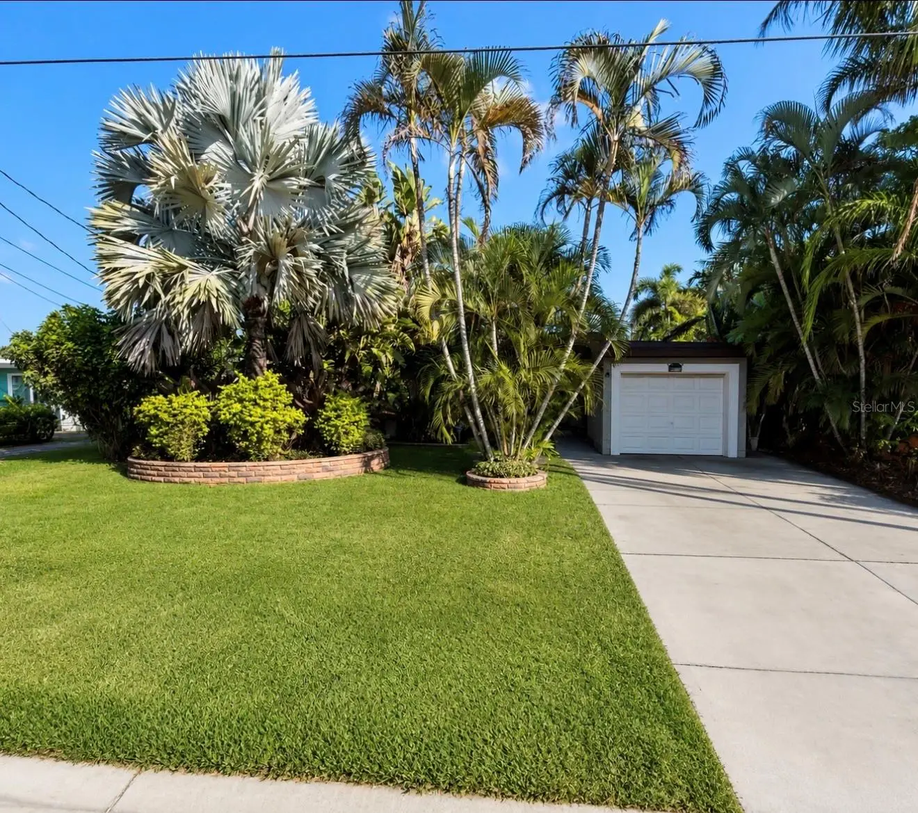 639 Normandy Road, FL