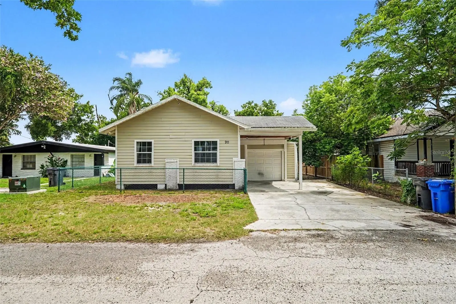 911 123rd Avenue, FL