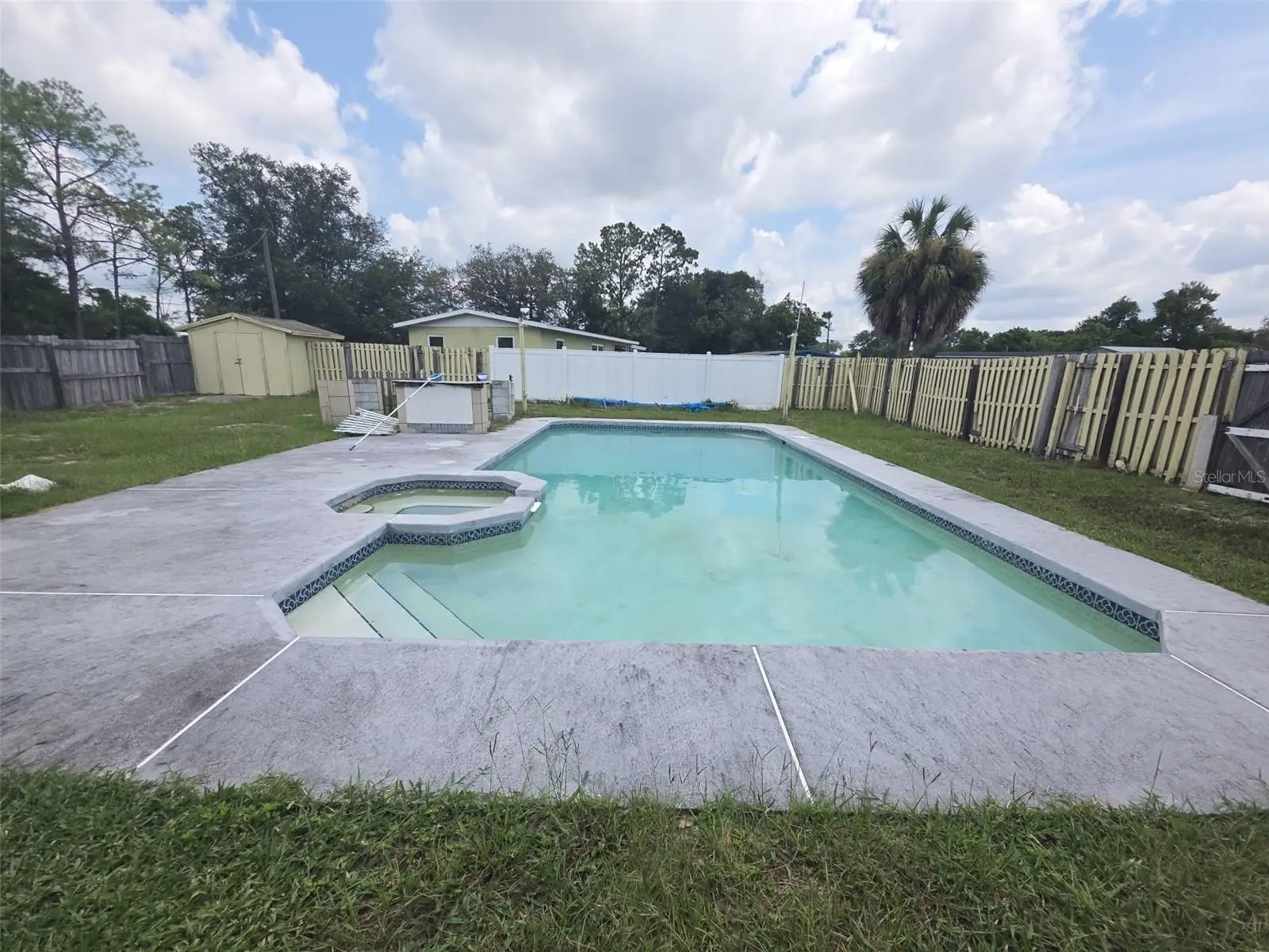 802 Crawford Street, FL