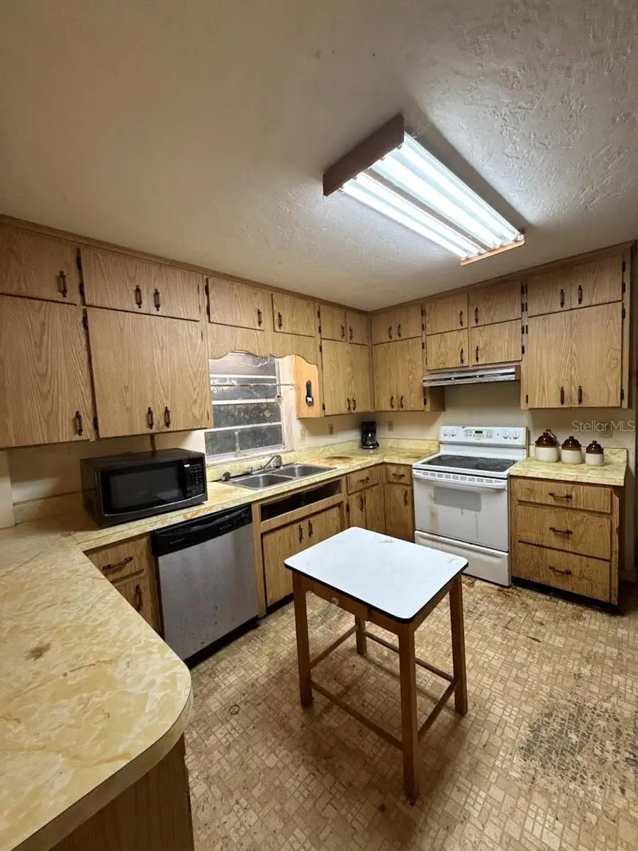 301 Lemon Street, FL