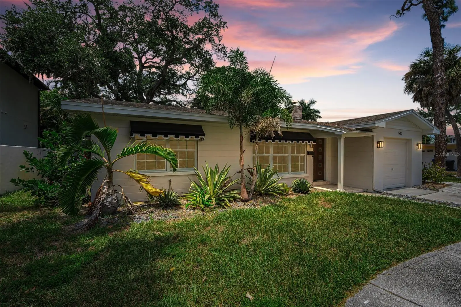 910 Snell Isle Boulevard, FL